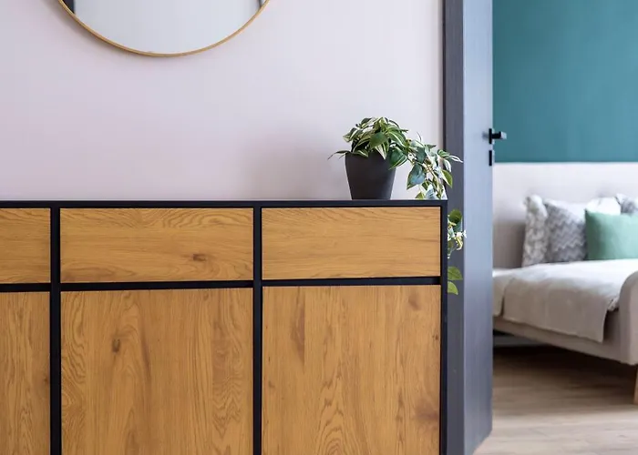 Апартаменты Luxe & Charm Grand With 3bedrm, 3bathrm *