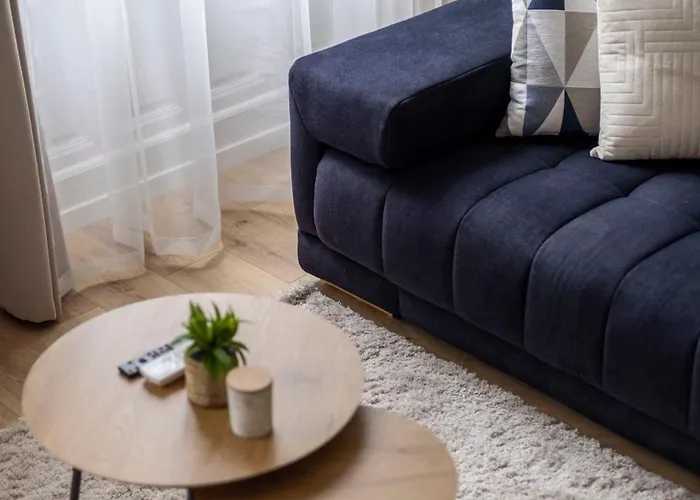 Апартаменты Luxe & Charm Grand With 3bedrm, 3bathrm