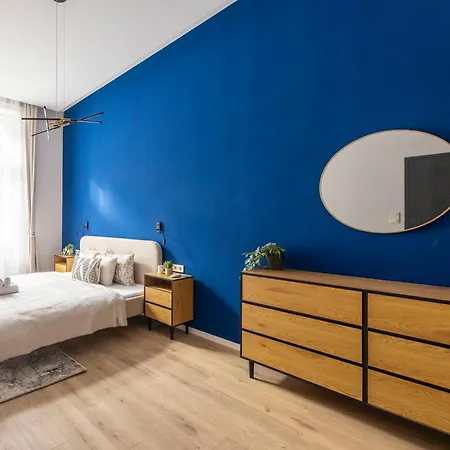 Apartment Luxe & Charm Grand With 3bedrm, 3bathrm